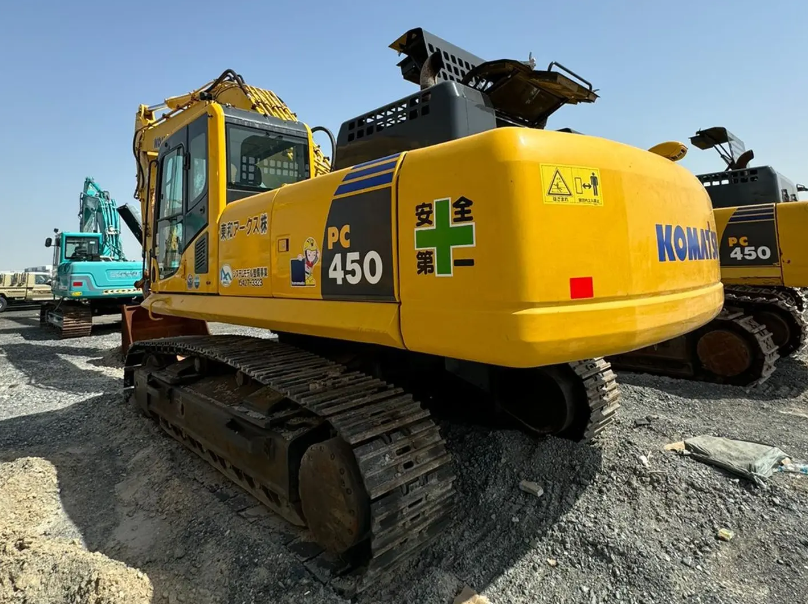 Why Renting Heavy Equipment in Dubai is a Smart Move?